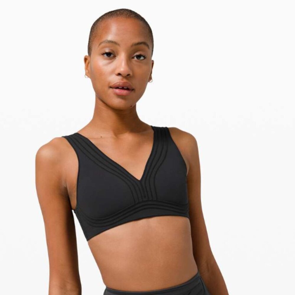 LULULEMON Get in Line Bra *Light Support, A/B Cups Black / Black Size 2